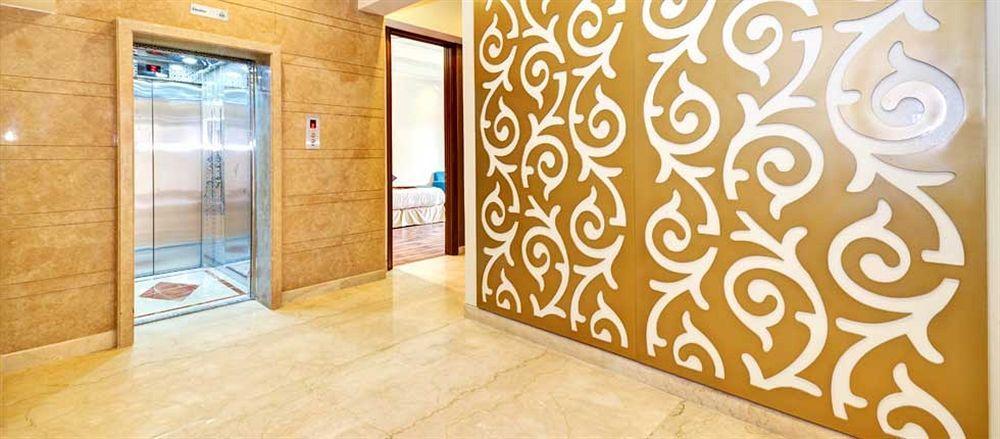 La Sagrita Hotel Új-Delhi Kültér fotó