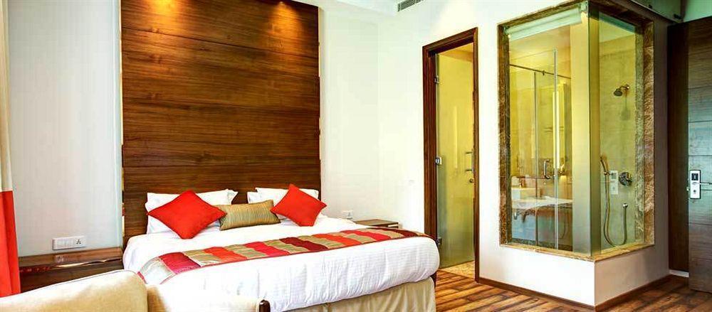 La Sagrita Hotel Új-Delhi Kültér fotó
