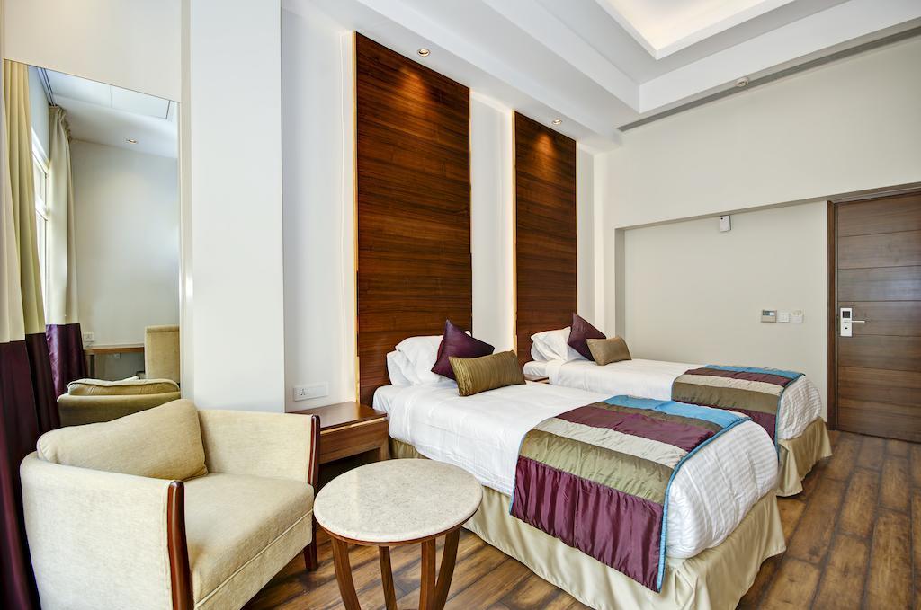 La Sagrita Hotel Új-Delhi Kültér fotó