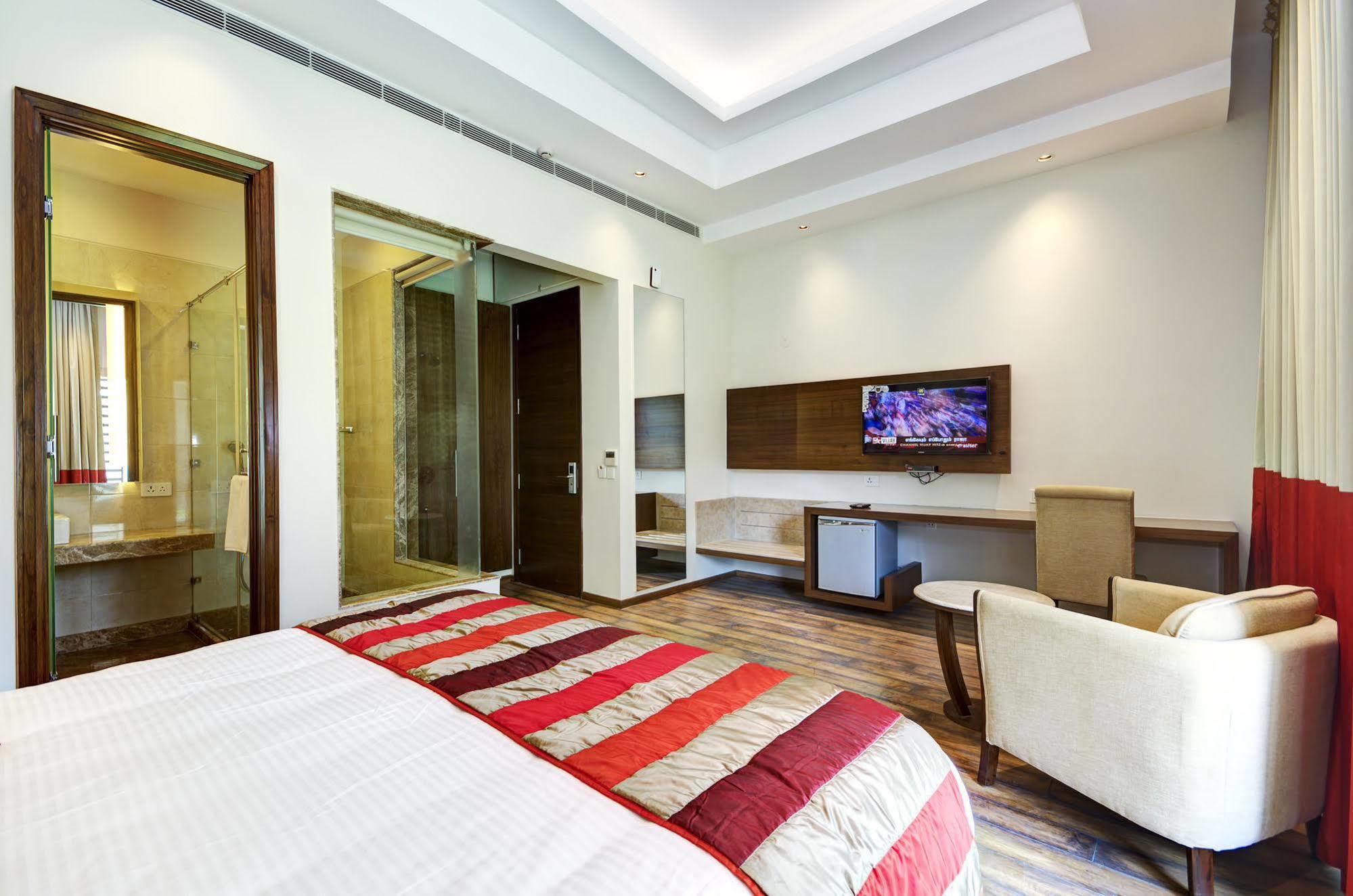 La Sagrita Hotel Új-Delhi Kültér fotó