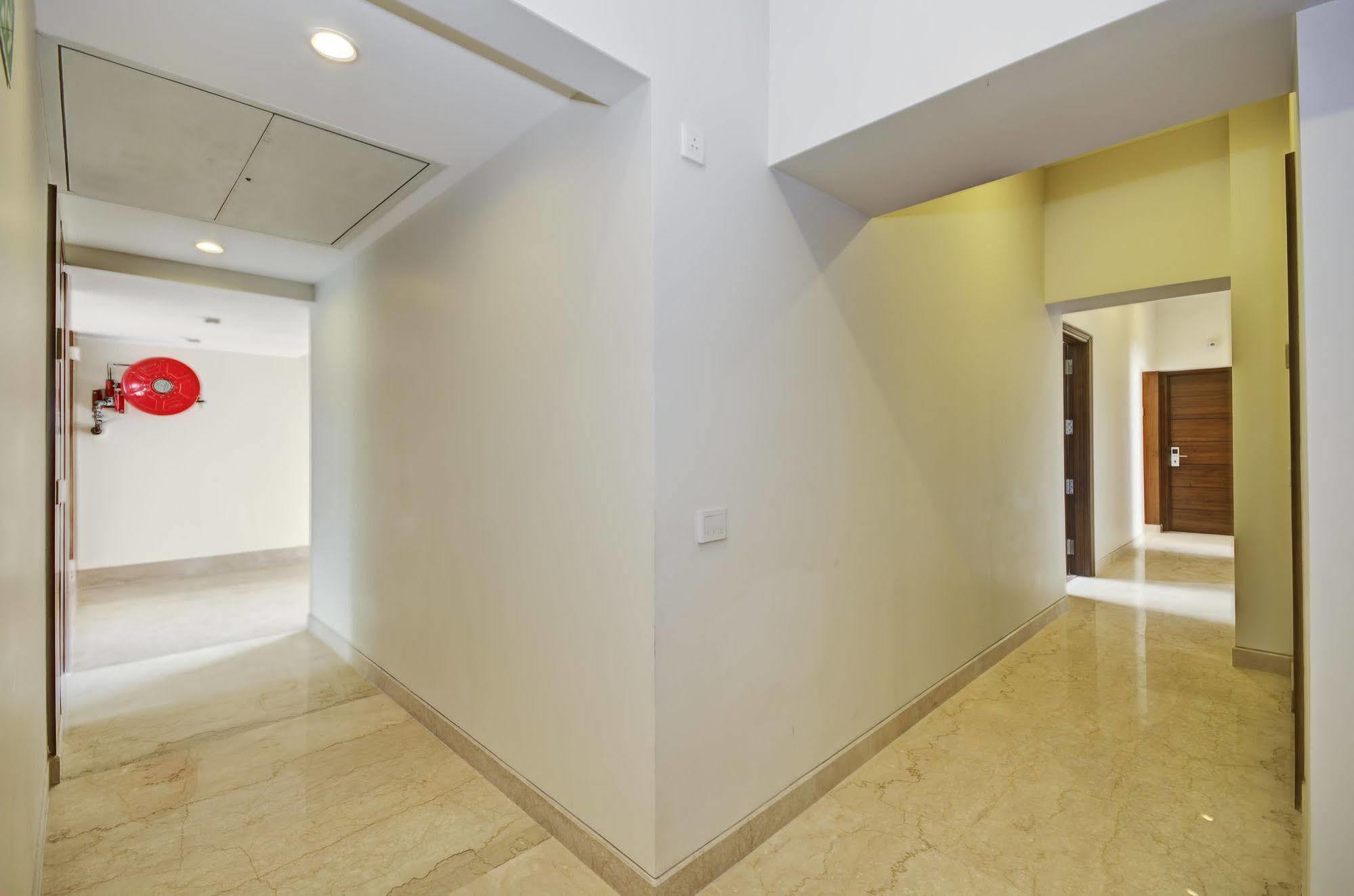 La Sagrita Hotel Új-Delhi Kültér fotó